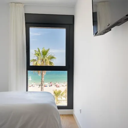 Gran Vivienda De Lujo Frente Al Mar *
